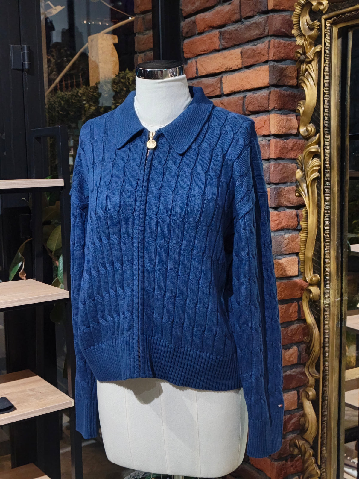 Tommy Hilfiger zipper cardigan sweater size medium