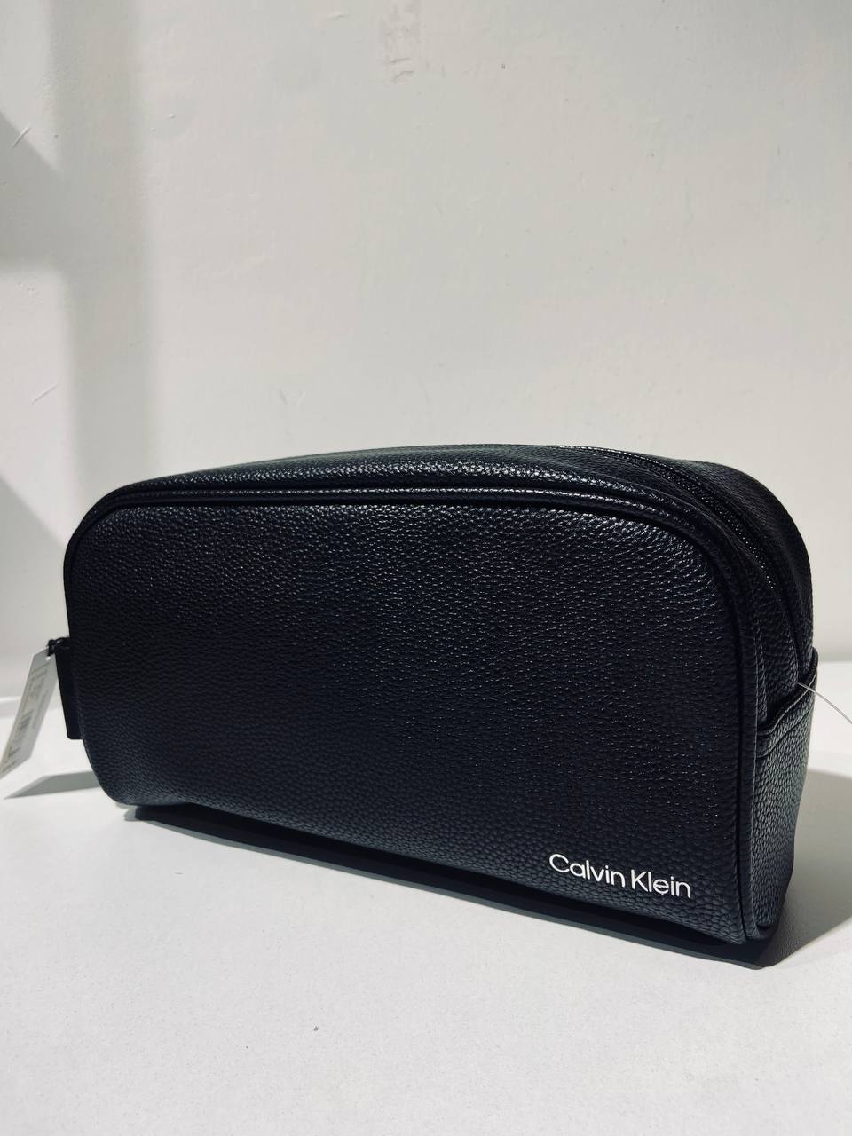 Calvin klein hang bag