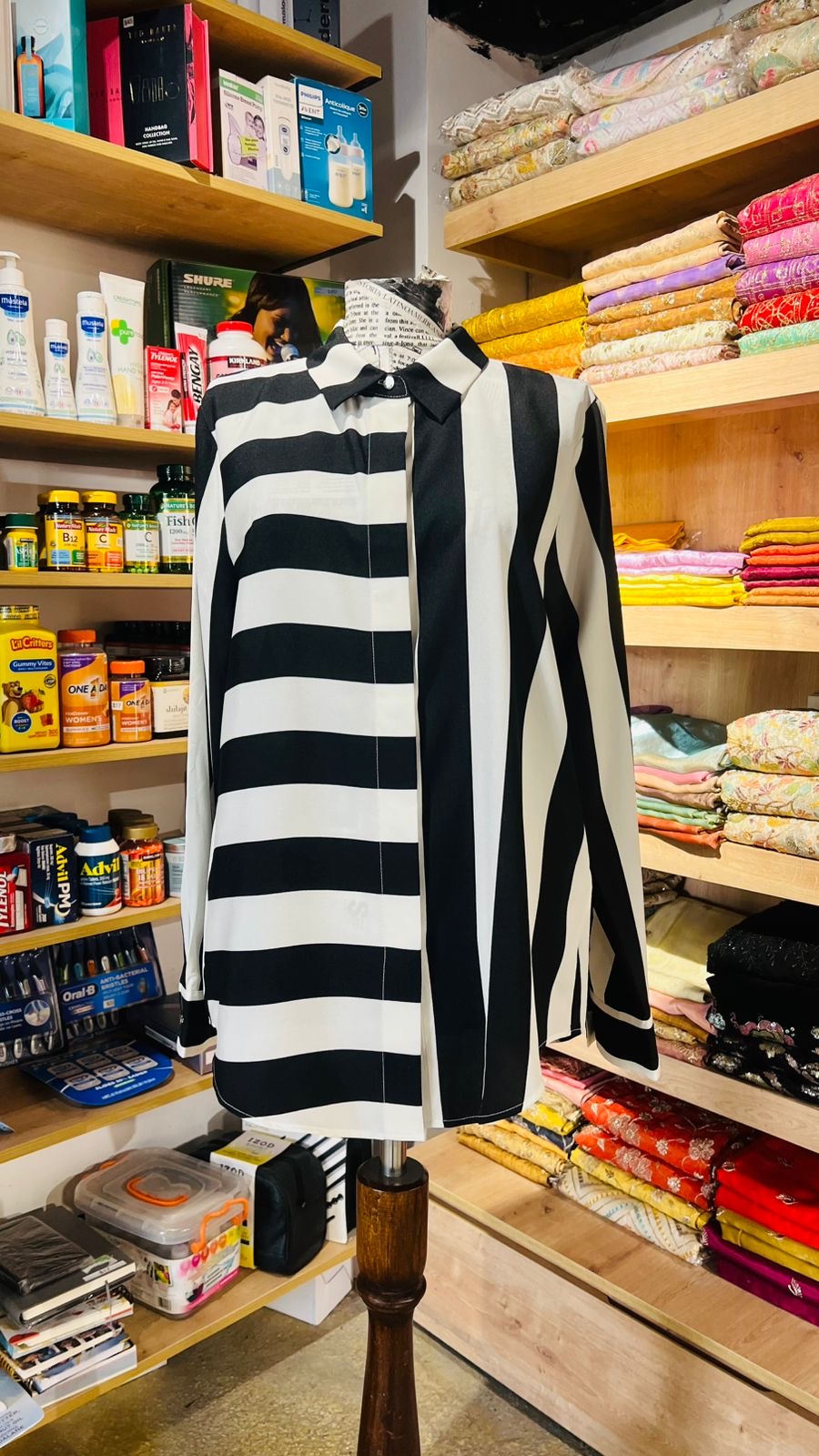 Dkny blouse medium