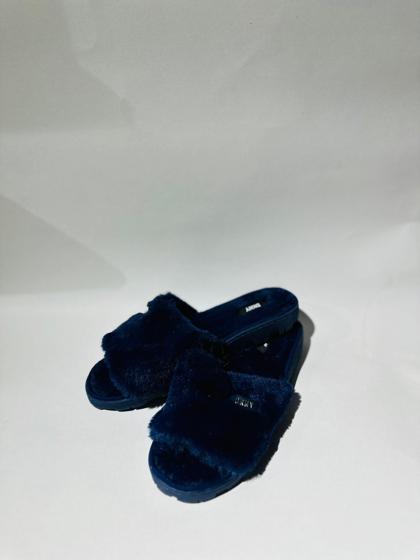 DKNY sandal blue size 38.5