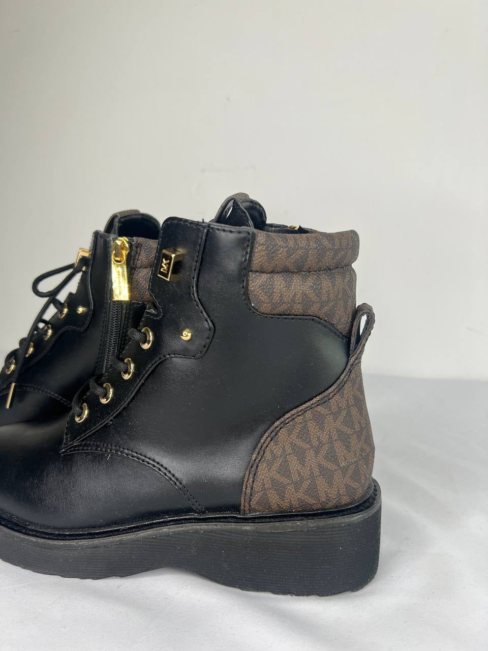 Michael kors boots