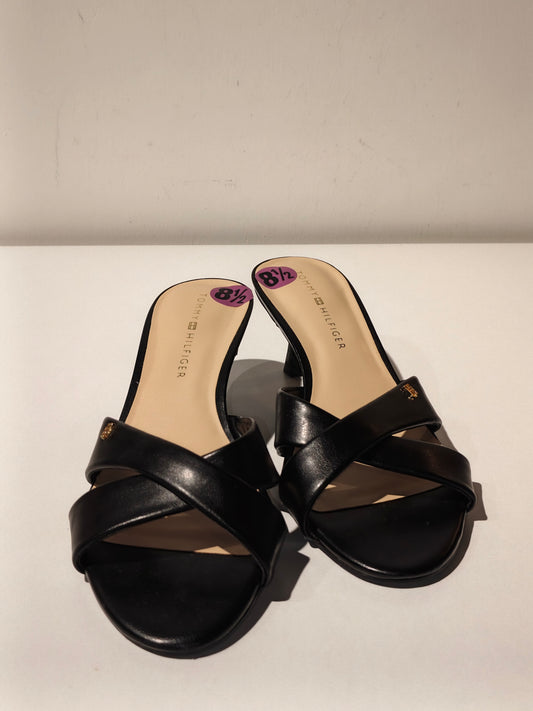 Tommy Hilfiger sandal size 8.5