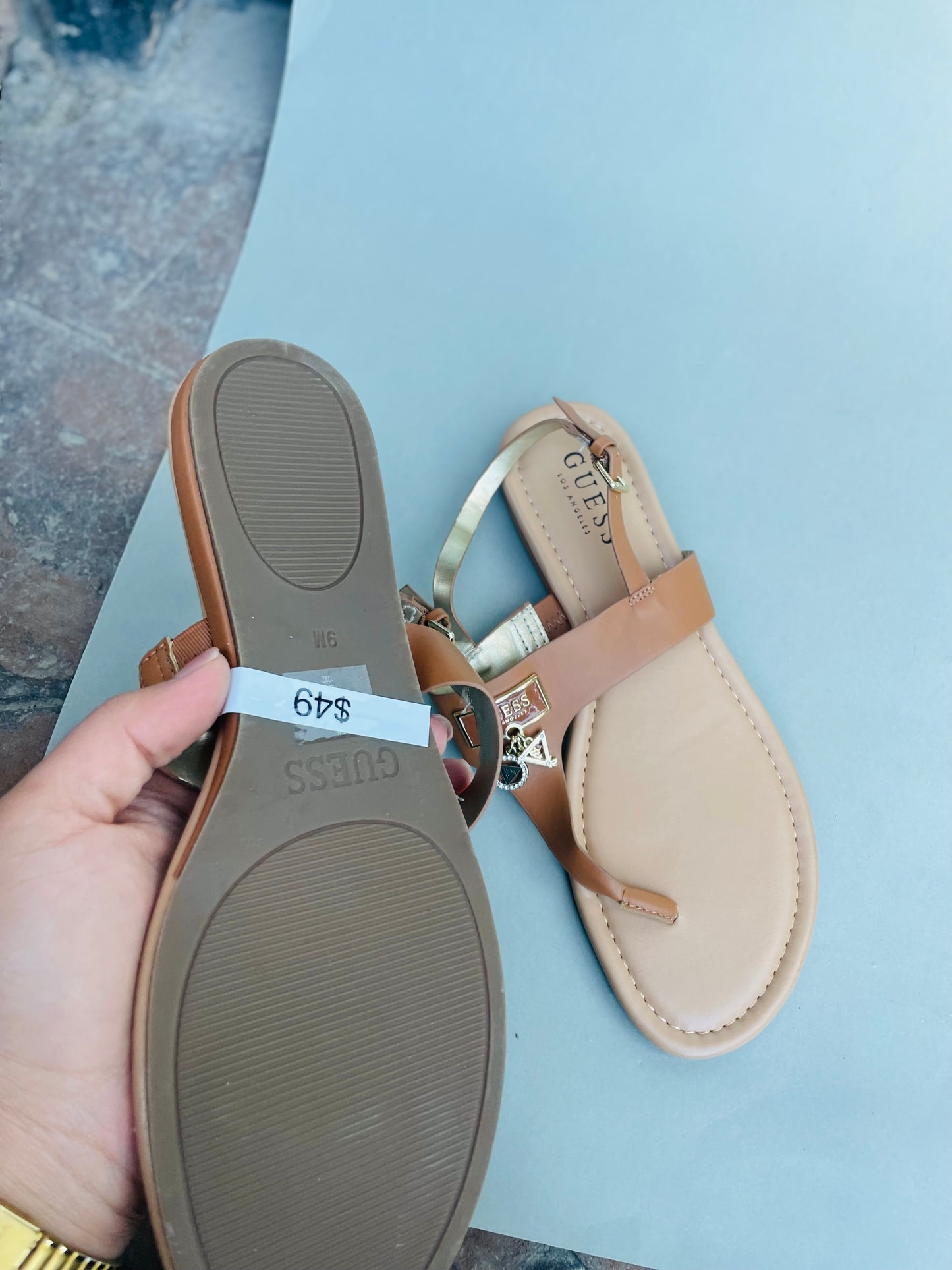 Guess sandal