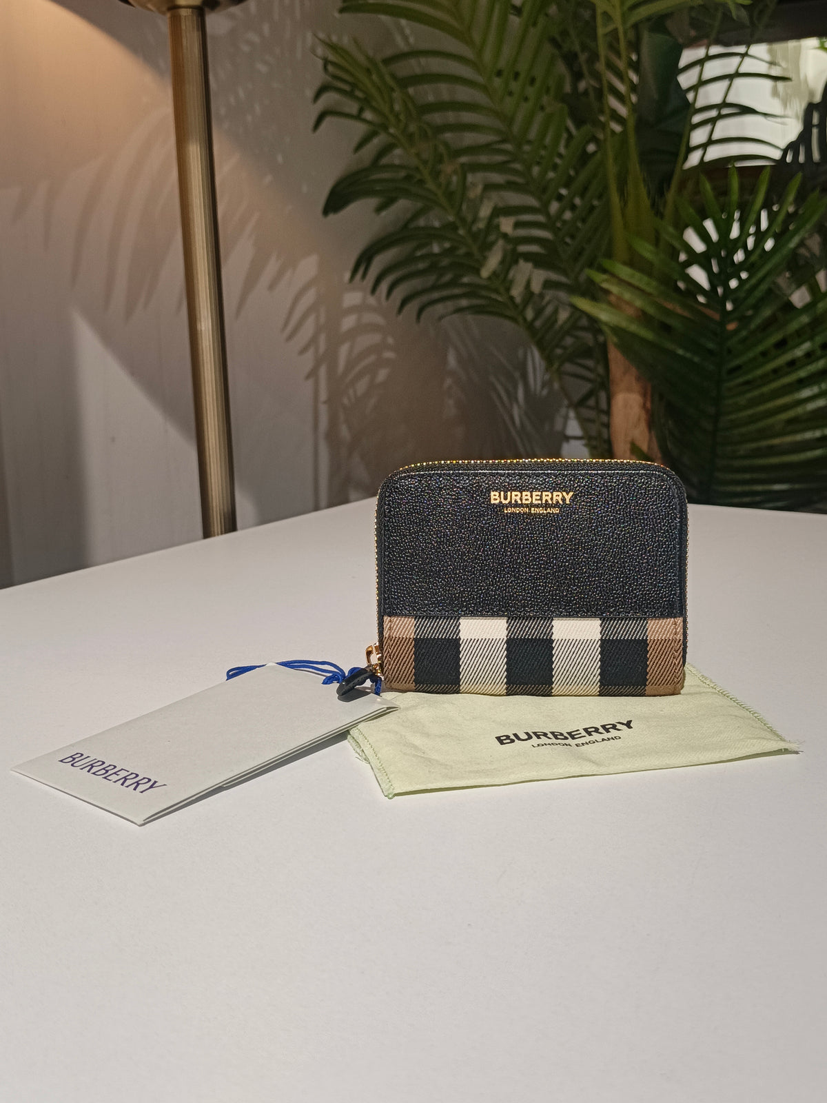 Burberry women’s wallet