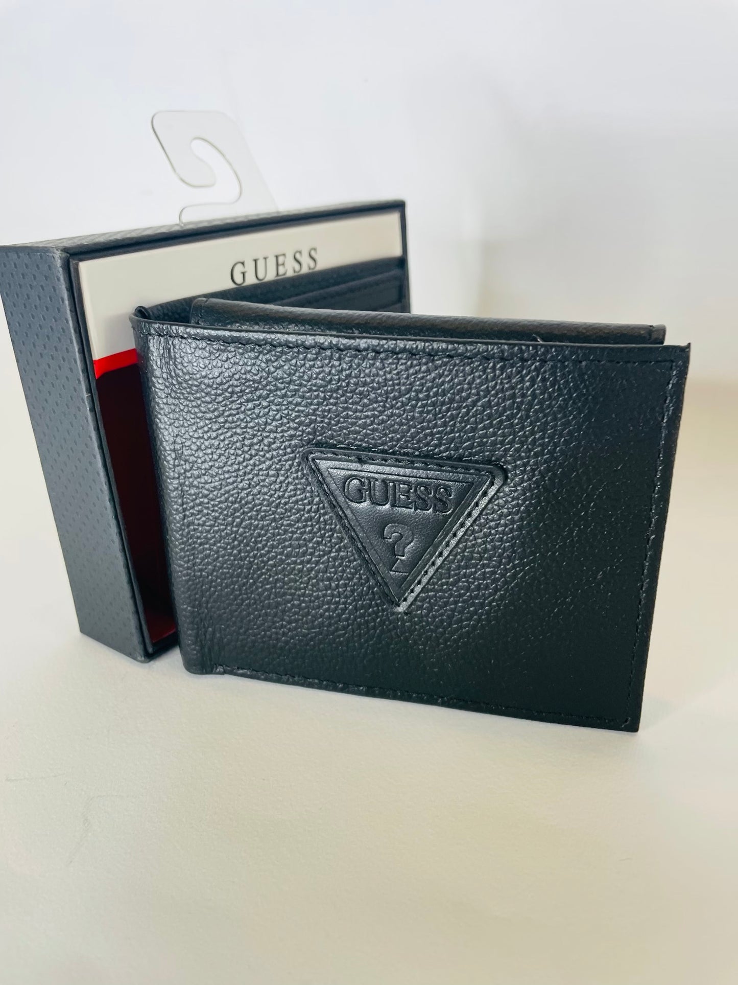 Guess men’s wallet