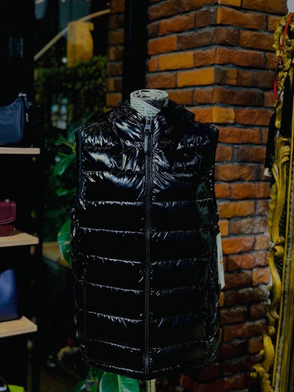 Calvin Klein vest size small