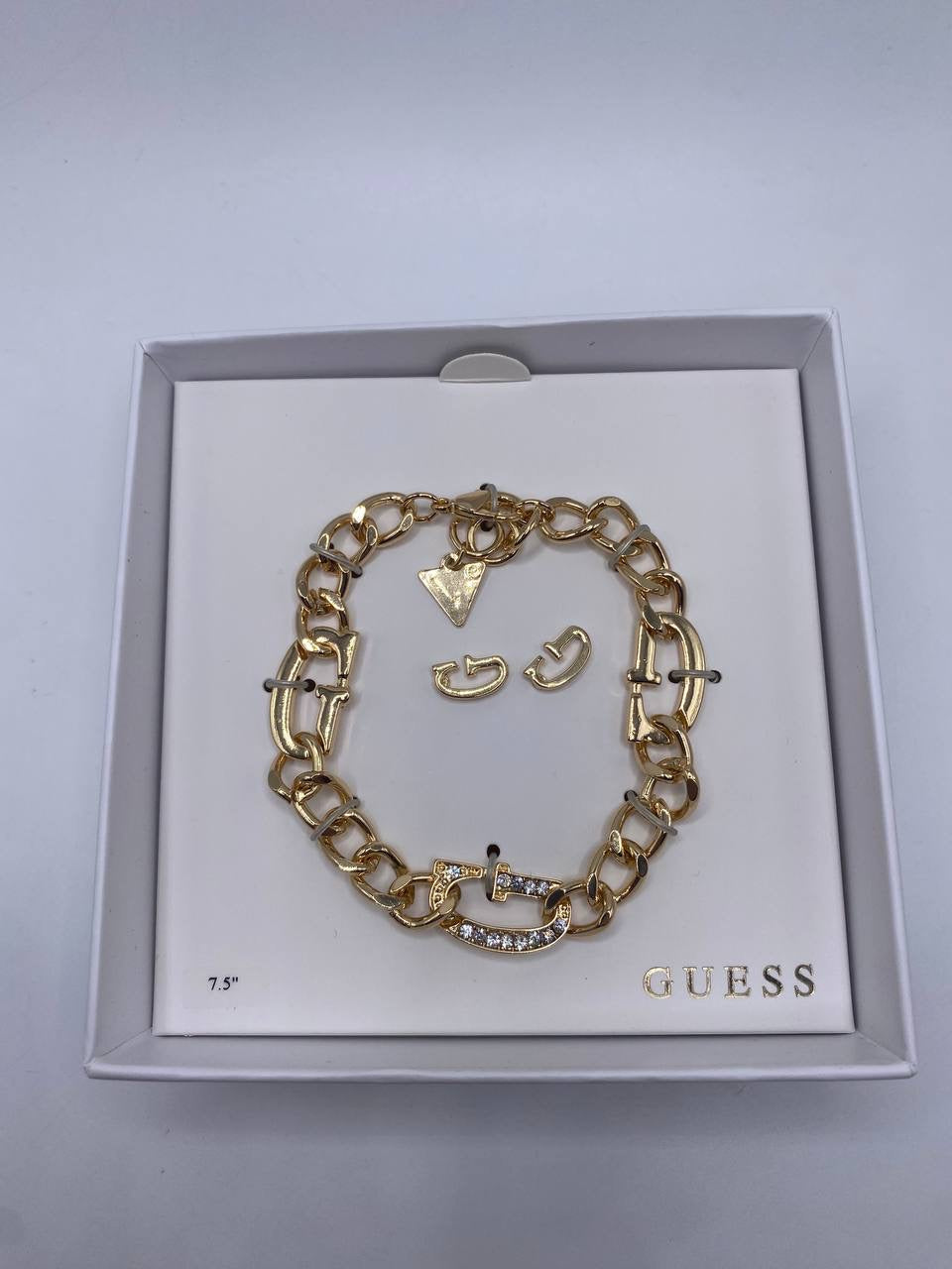 Guess set