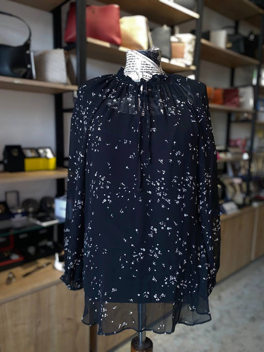 Vince camuto top size small