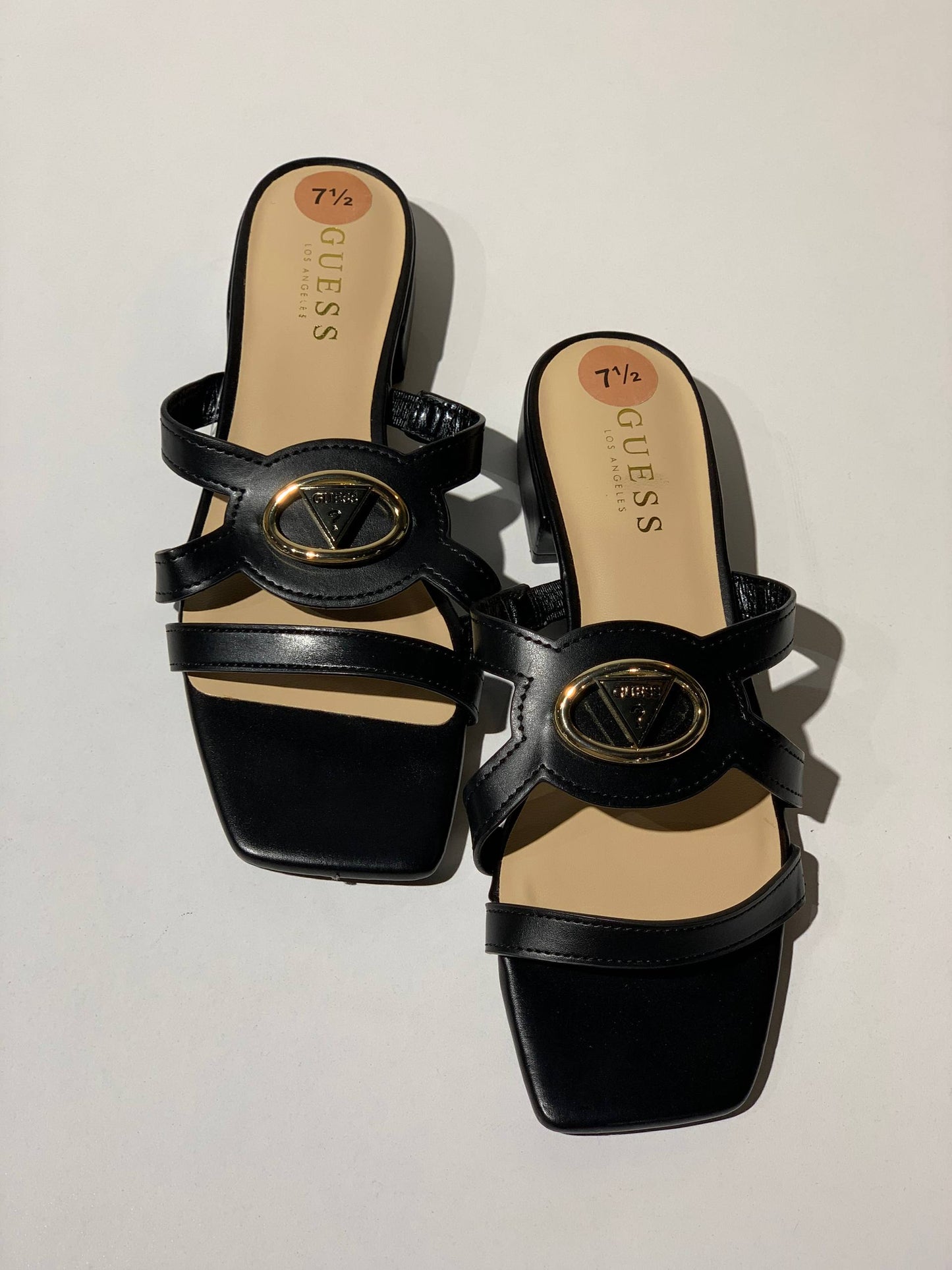 Guess sandal size 7.5