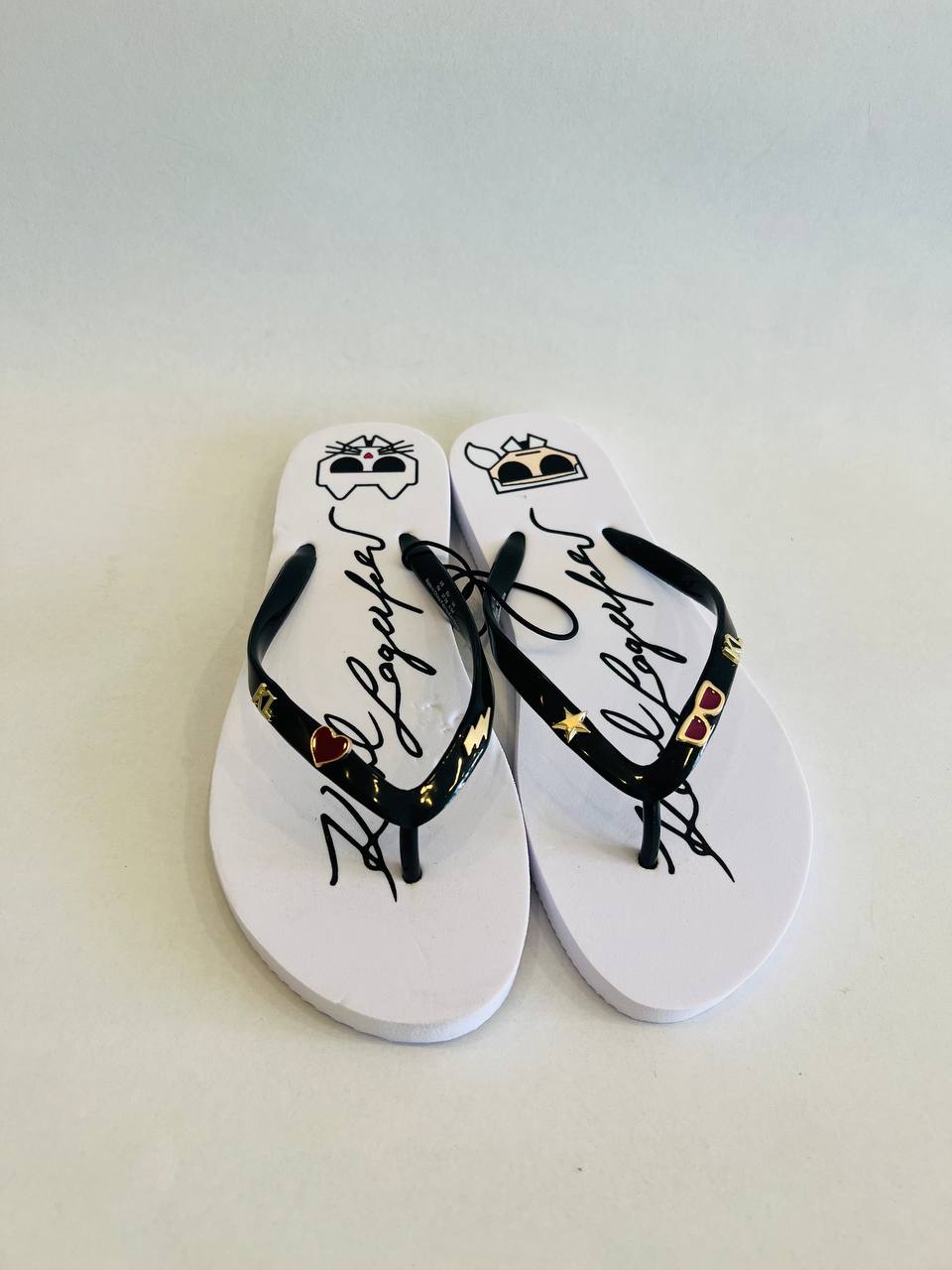 Karl Lagerfeld sandal size 37.5