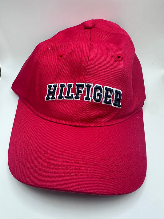 Tommy Hilfiger hat