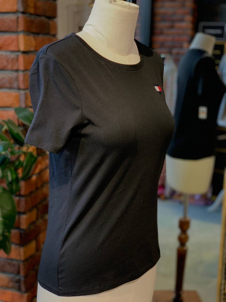 Tommy shirt