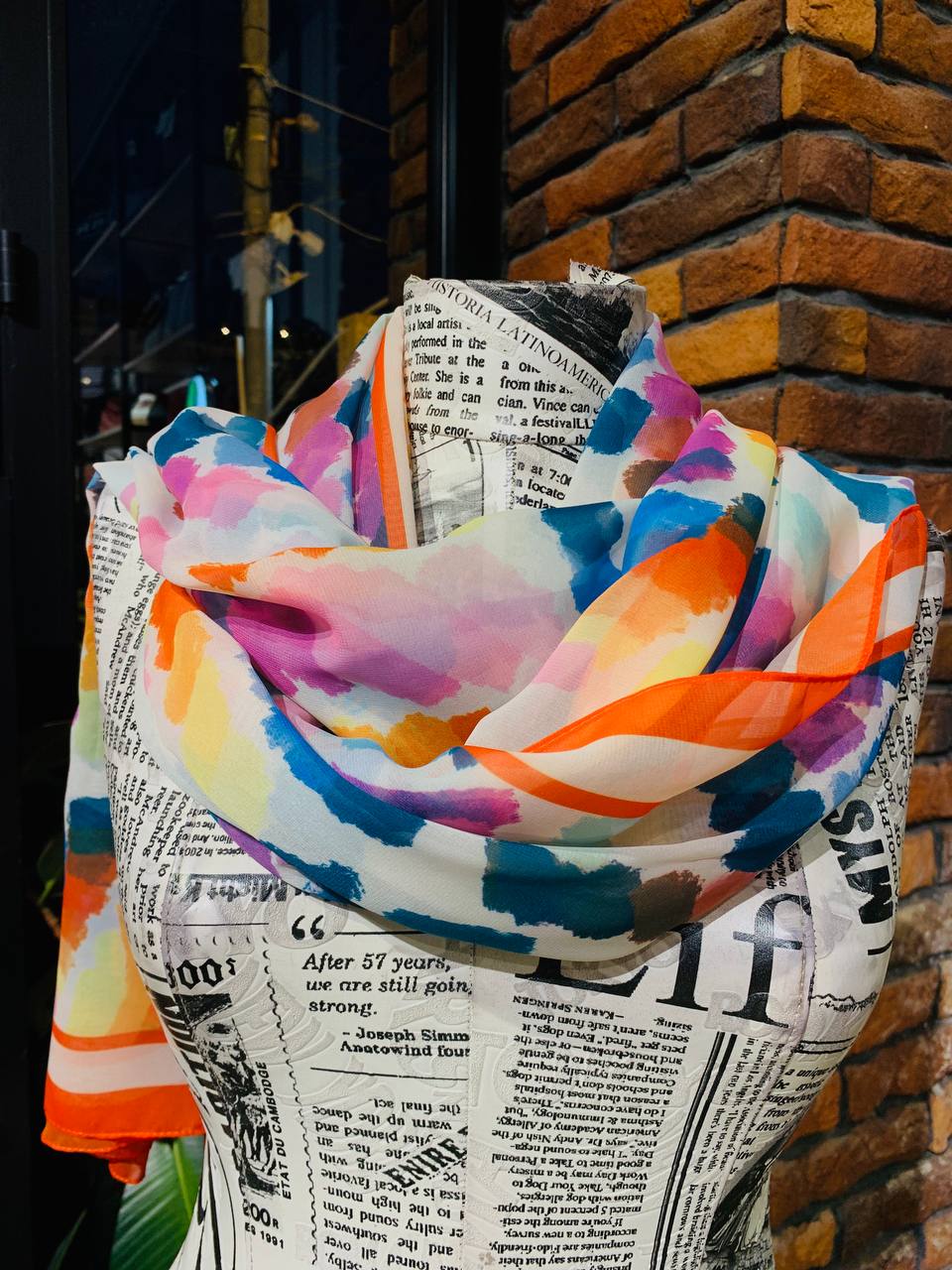 Karl lagerfeld scarf