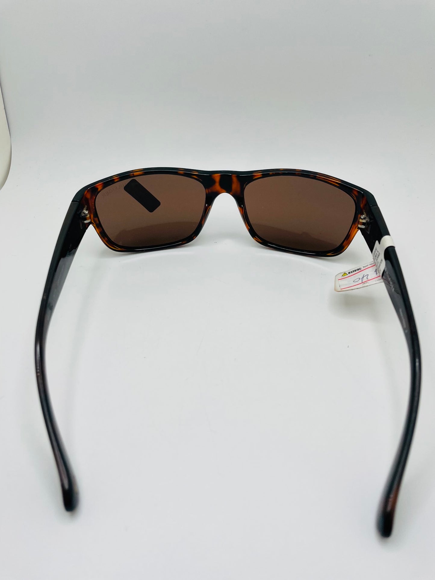 Tommy Hilfiger sunglass