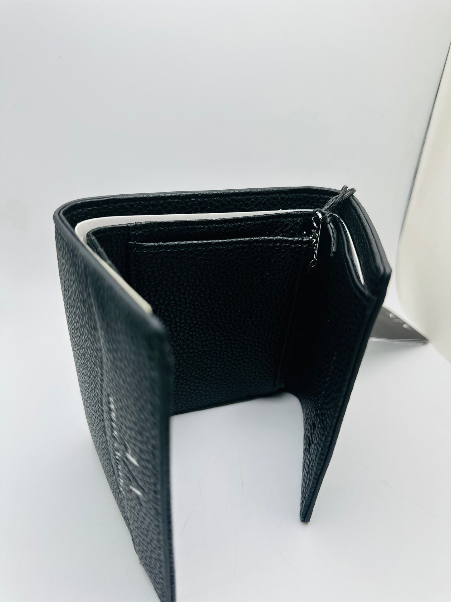 Armani exchange wallet