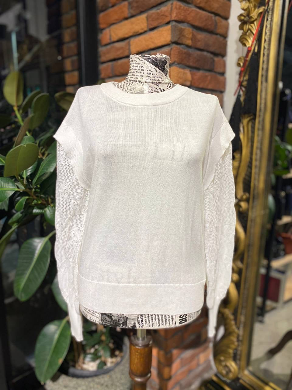 Dkny sweater size small