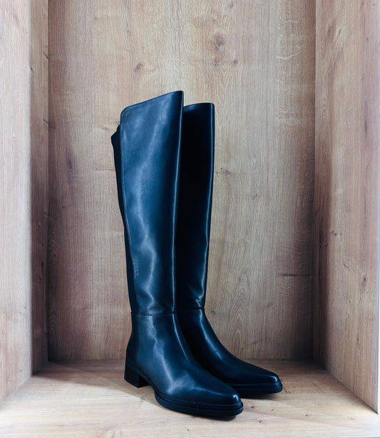 Michael kors boot size 38