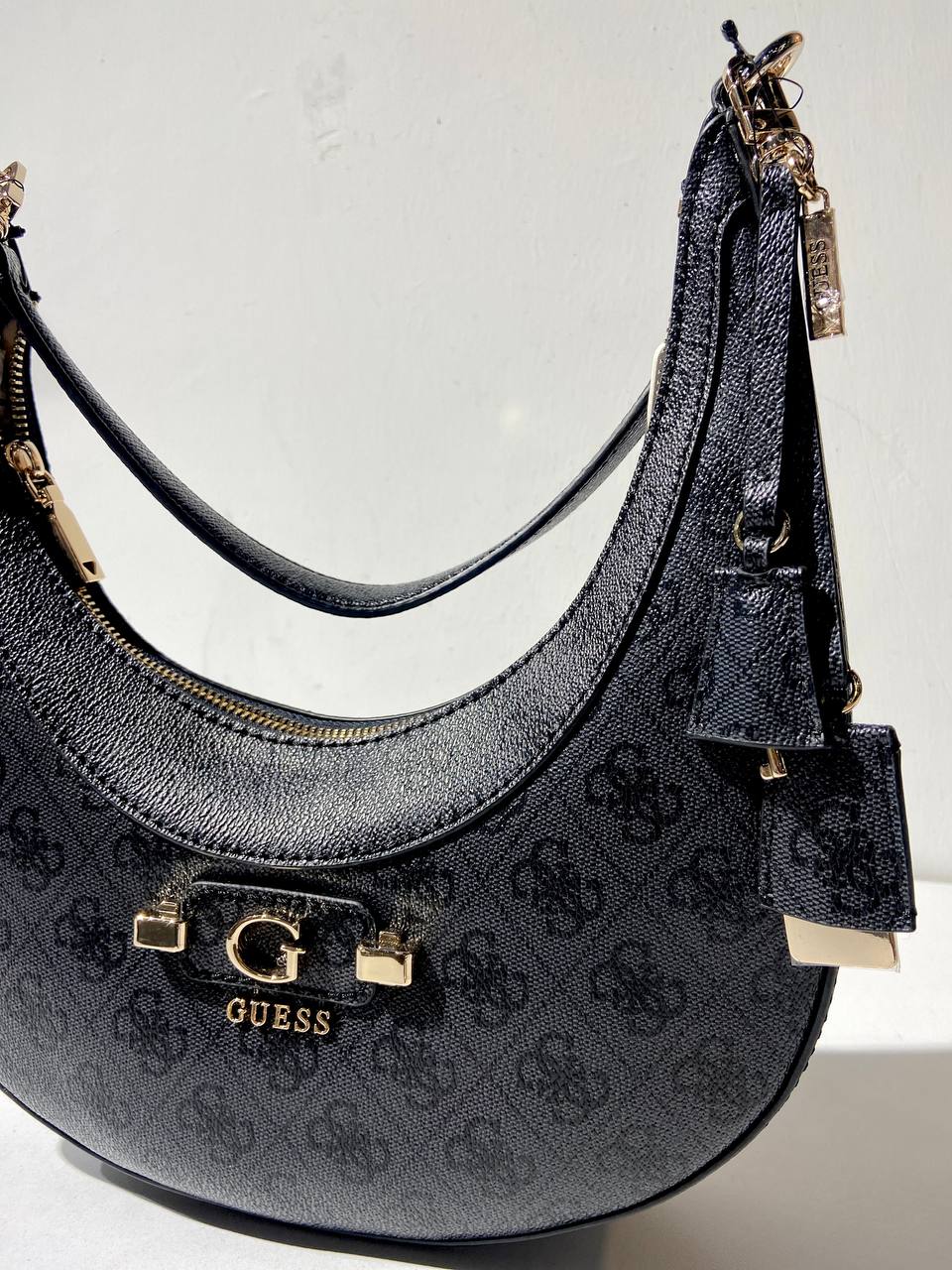 Guess bag