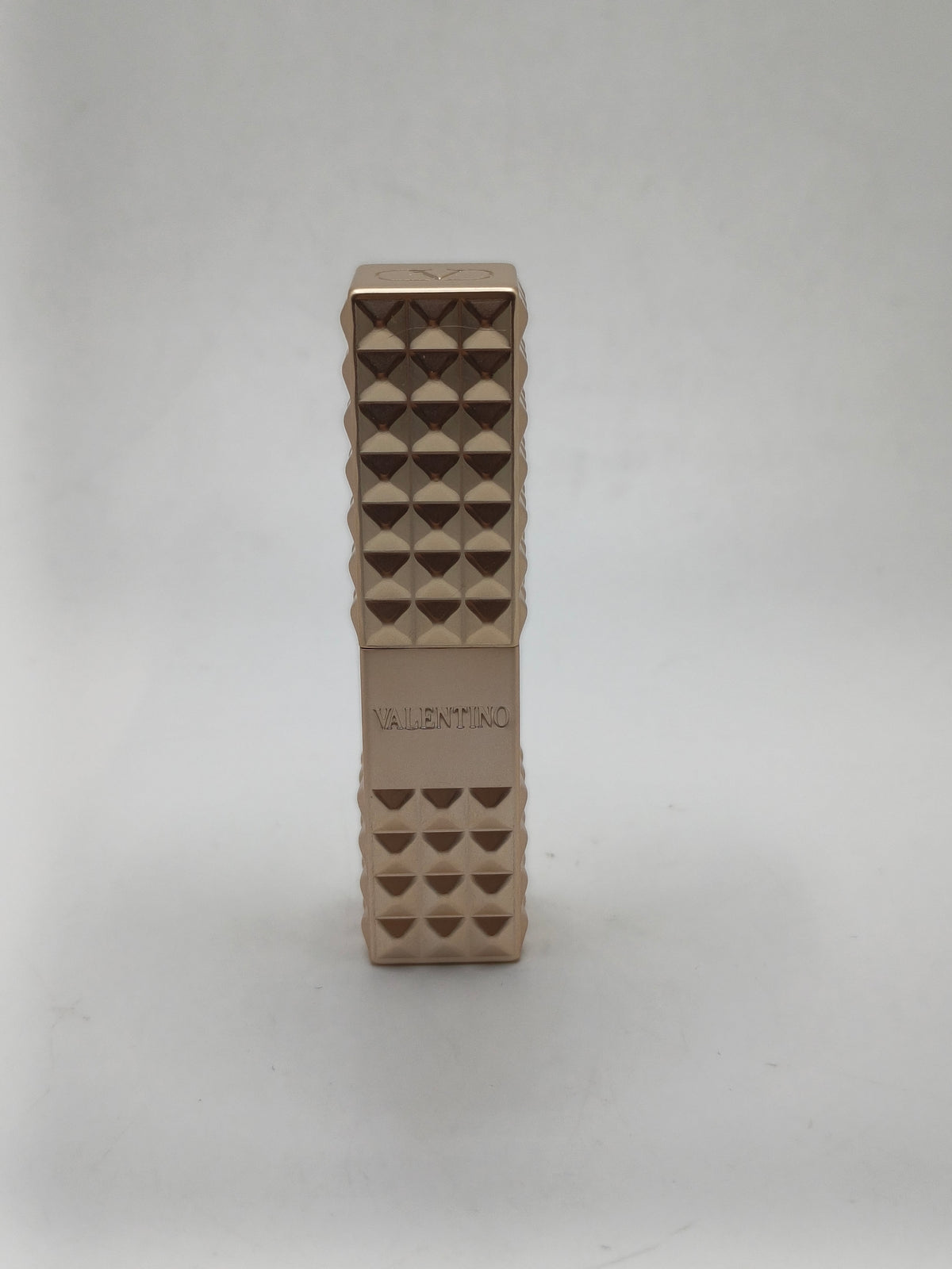 Valanteno lipstick (matte) 123R