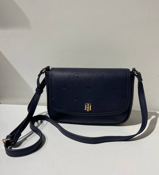 Tommy Hilfiger bag