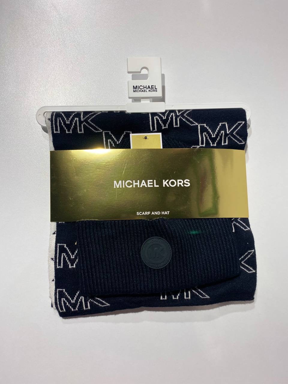 Michael kors scarf and hat set