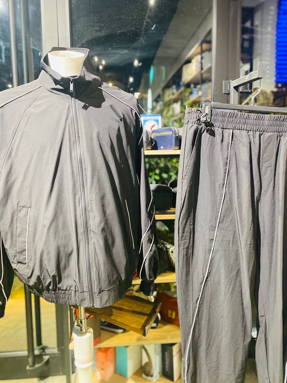 karl lagerfeld pajama set size x-large