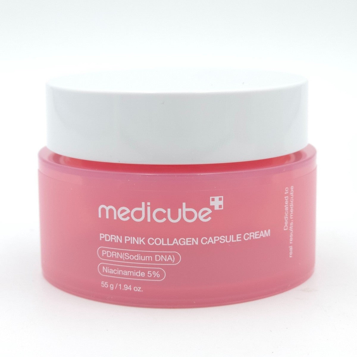 Medicube PDRN Pink Collagen Capsule Cream is a lightweight yet intensive hydrating cream that targets dull, uneven skin tone while restoring radiance and elasticity