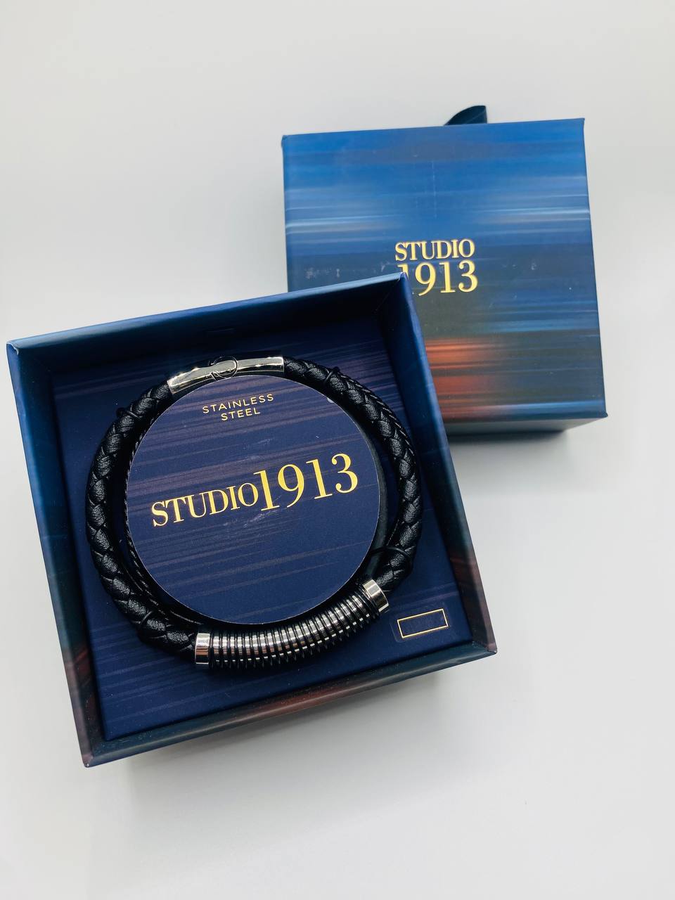 Studio 1913 bracelet 
Stainless steel