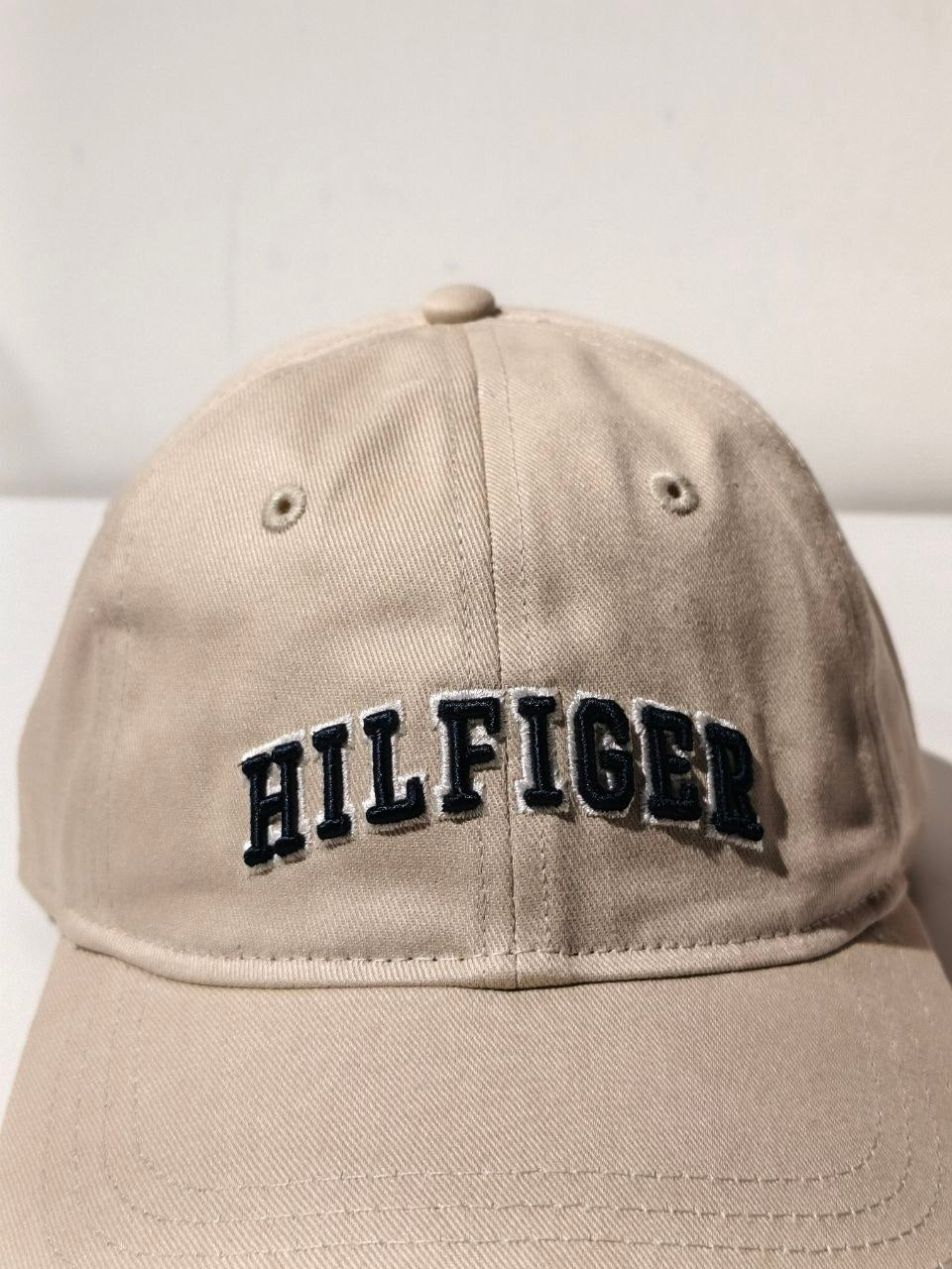 Tommy Hilfiger cap