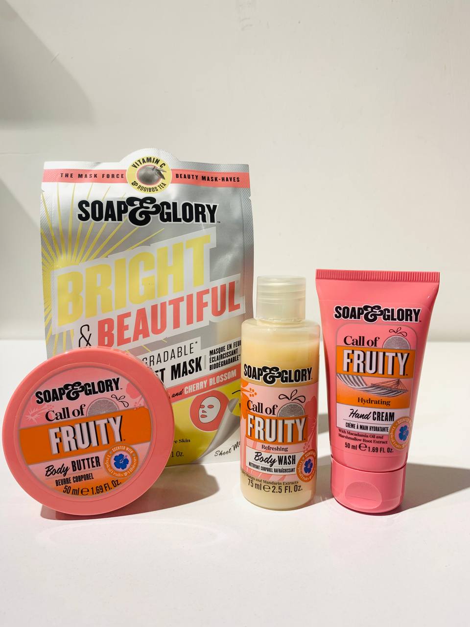 Soap & Glory A Tropical Moment Gift Set