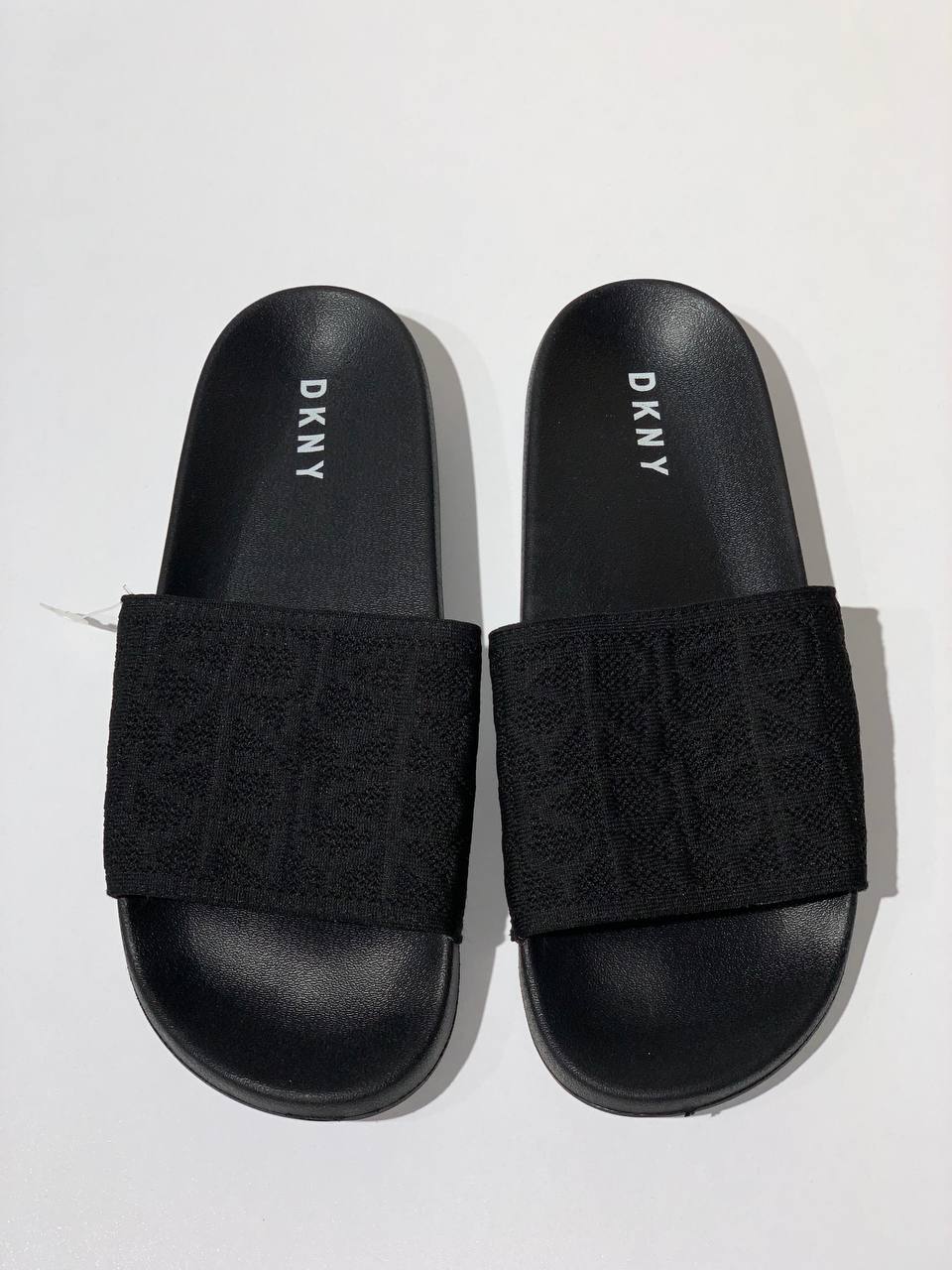 Dkny sandal size 9