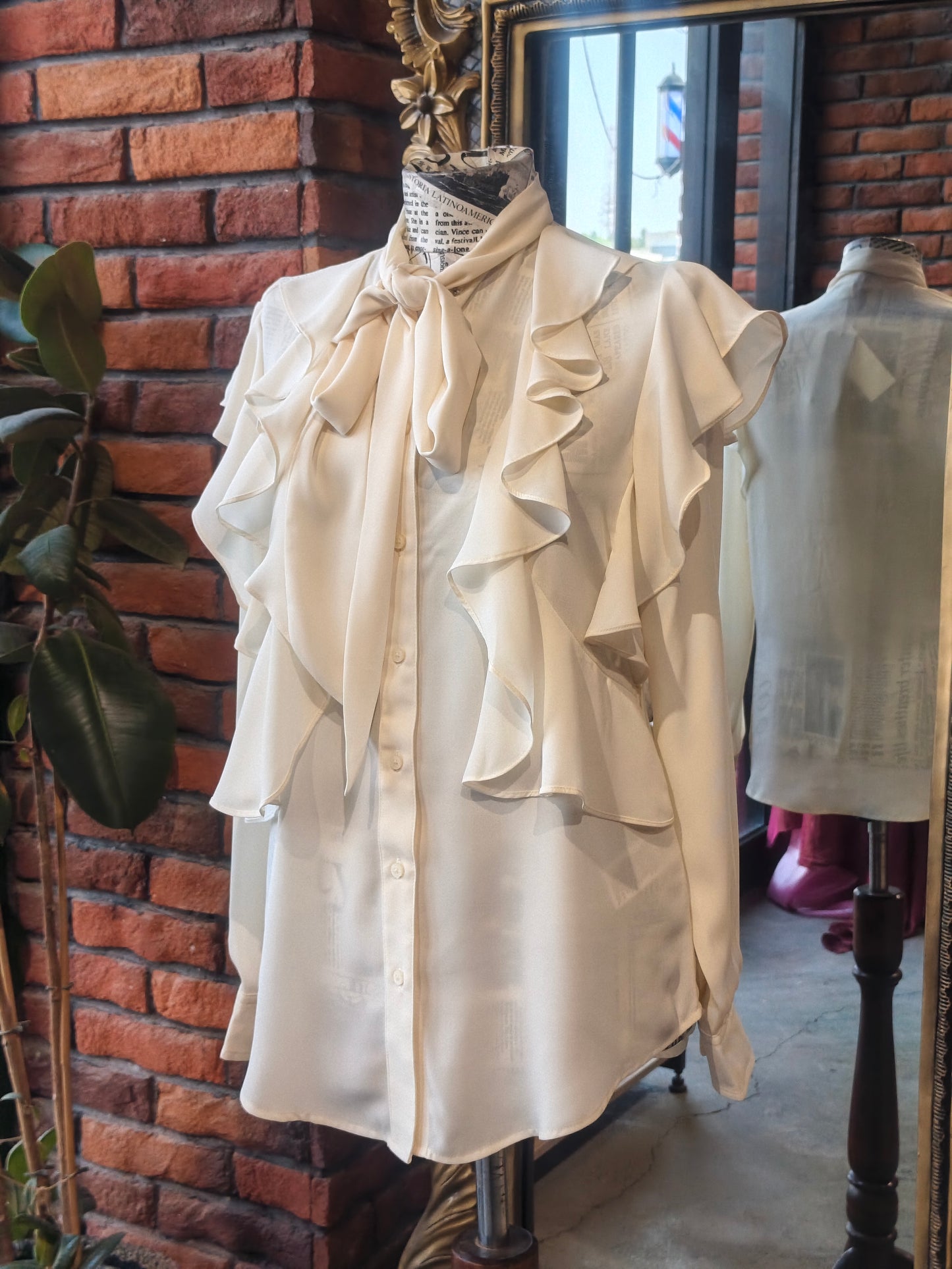Ralph Lauren blouse size small