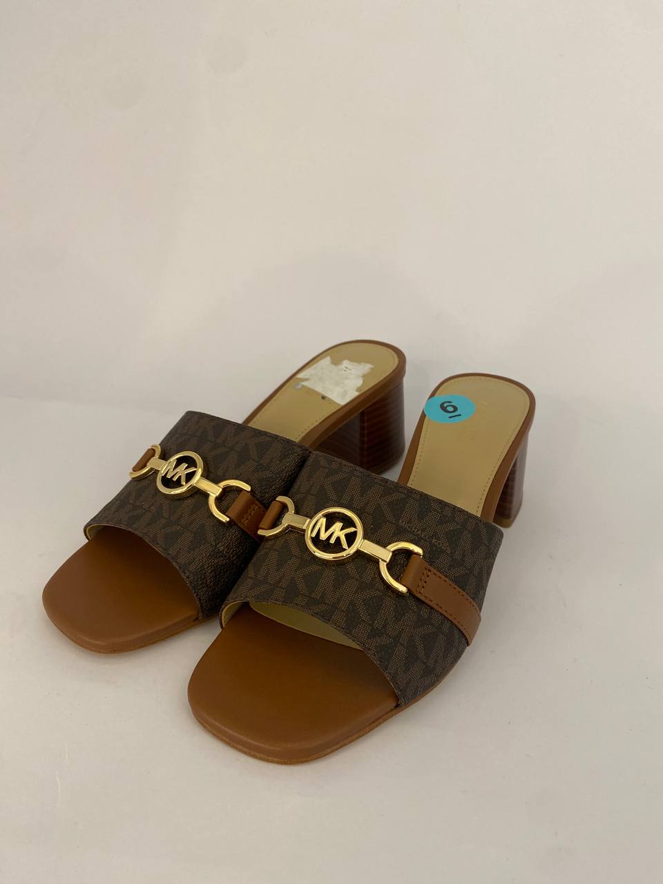 Michael kors sandal