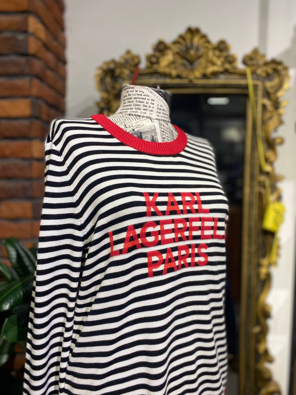 karl lagerfeld sweater size medium
