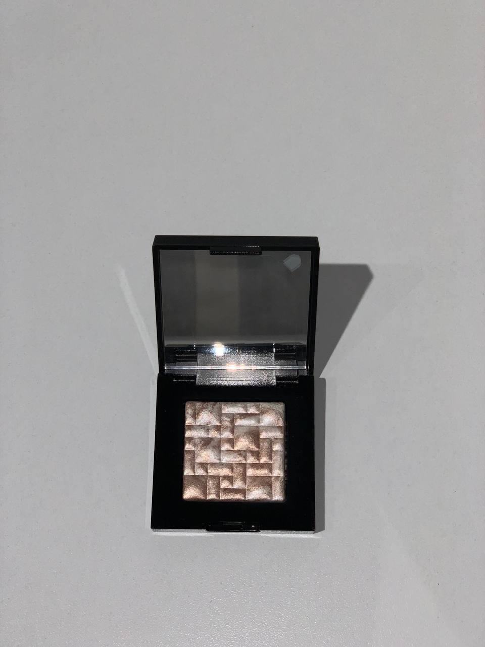 Bobbi Brown Beauty Essentials Skincare & Makeup Gift Set