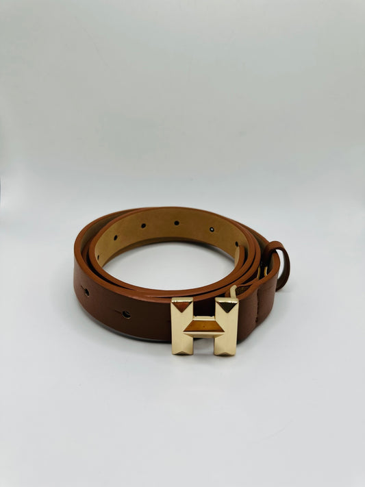Tommy Hilfiger belt size medium