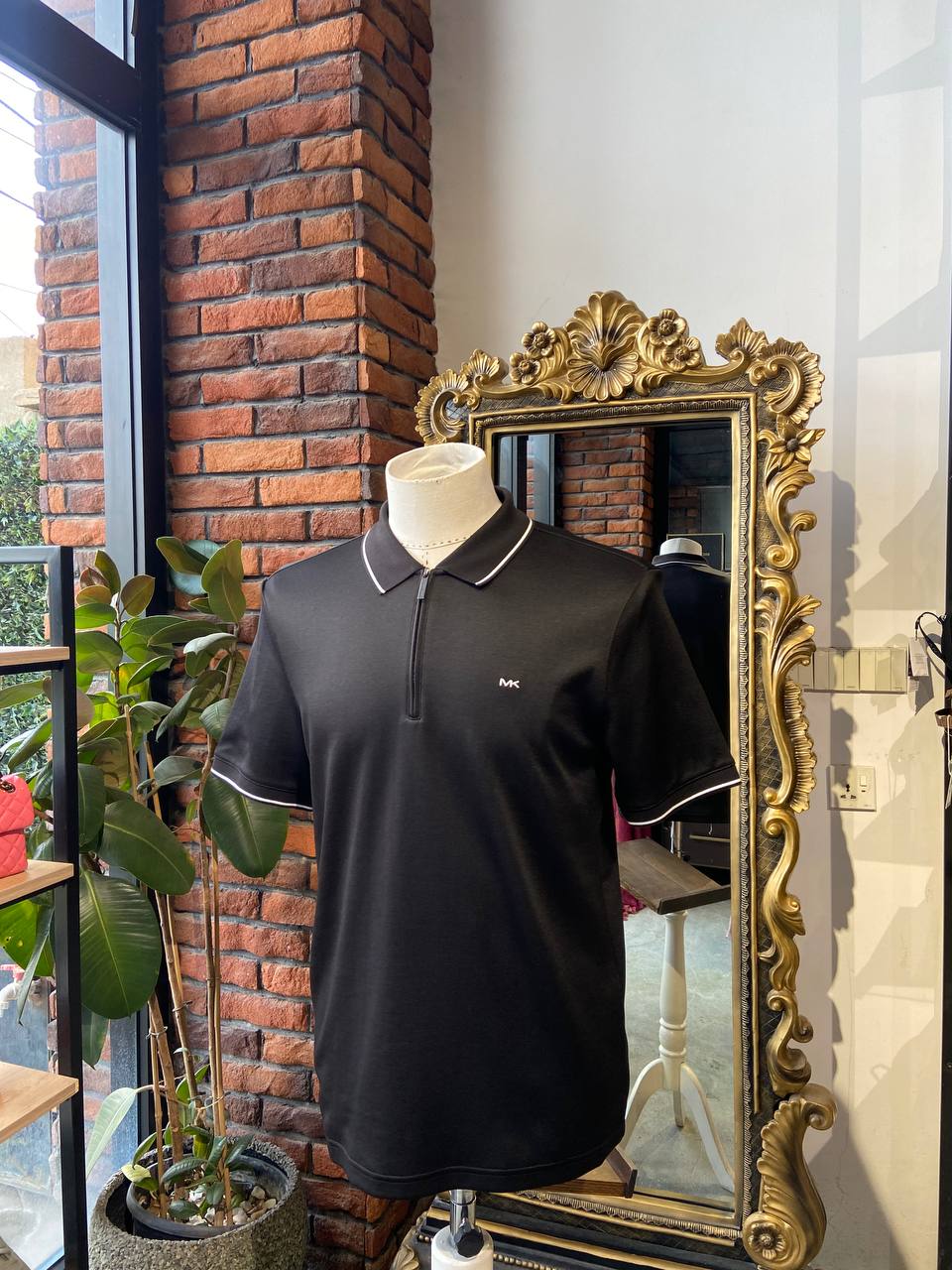 Michael kors shirt Size small