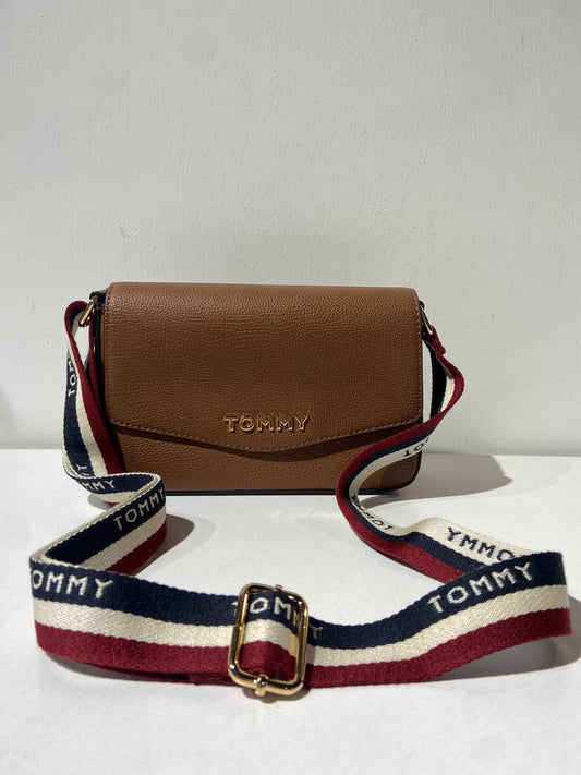 Tommy Hilfiger bag