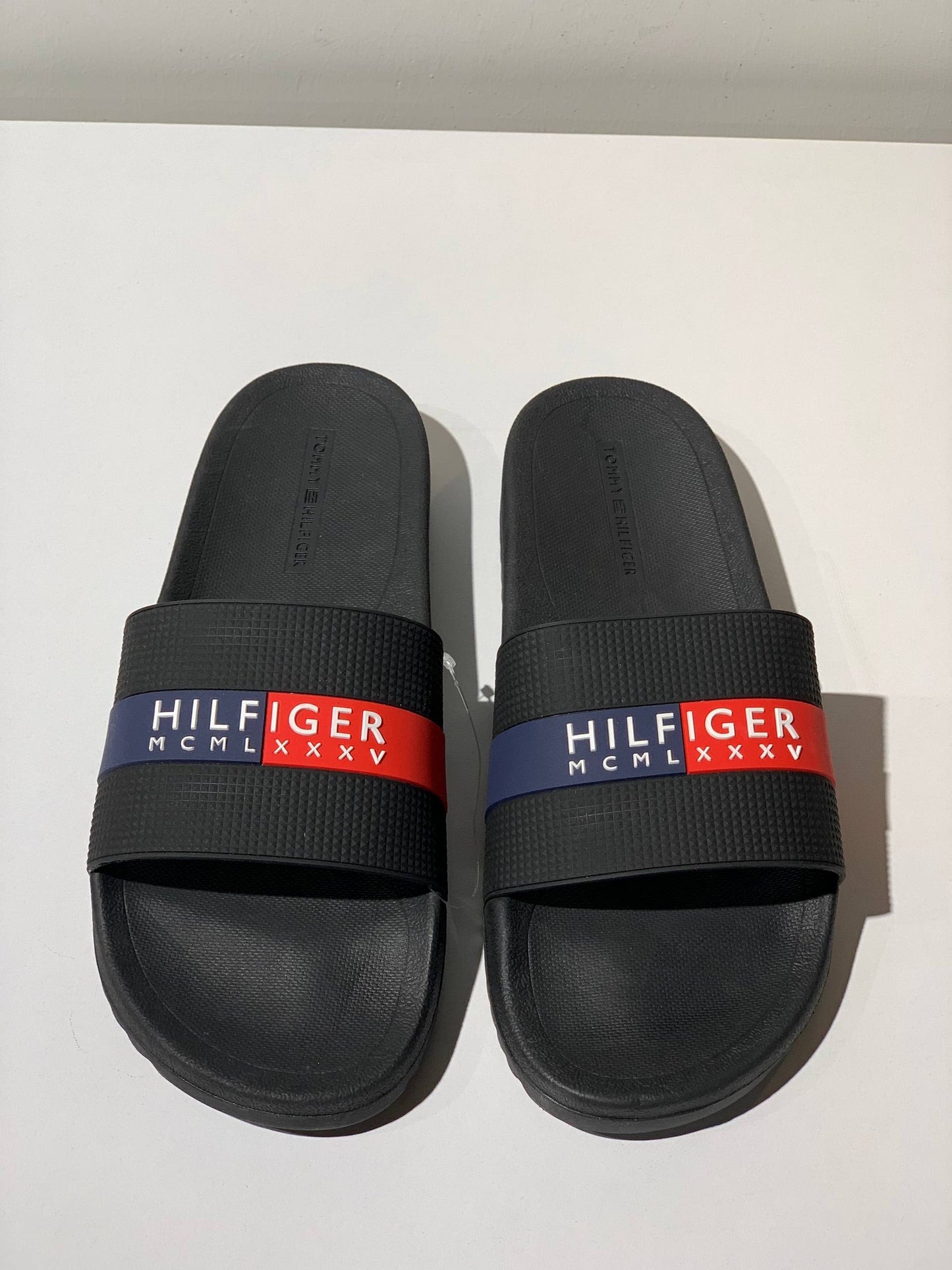 Tommy Hilfiger sandal size 11