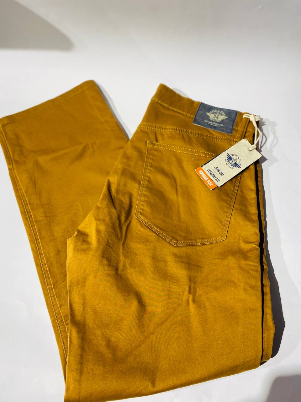 Dockers Alpha Khaki Jean Cut Straight Fit size 32