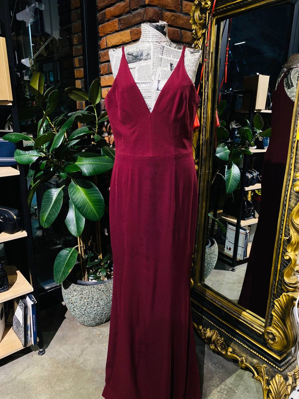 Dress the population size Large