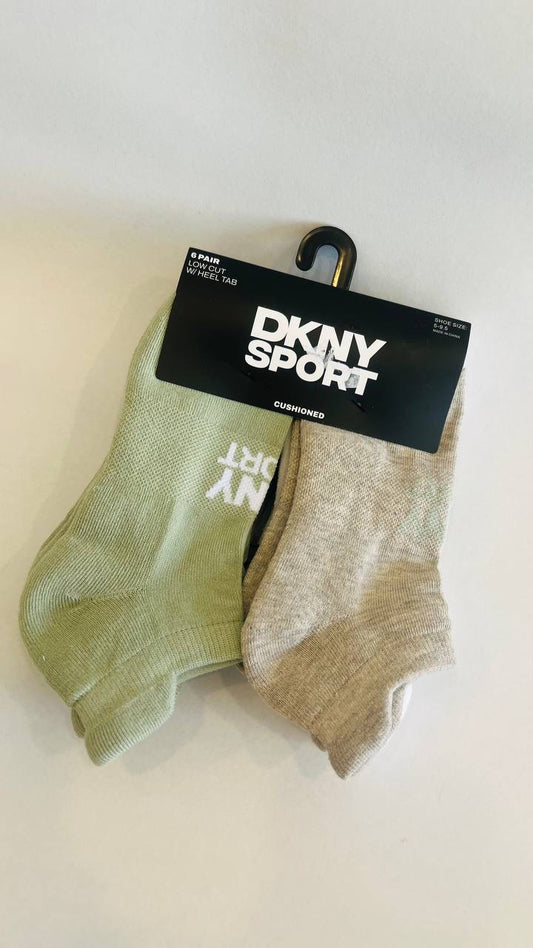 dkny socks shoe size 5-9.5