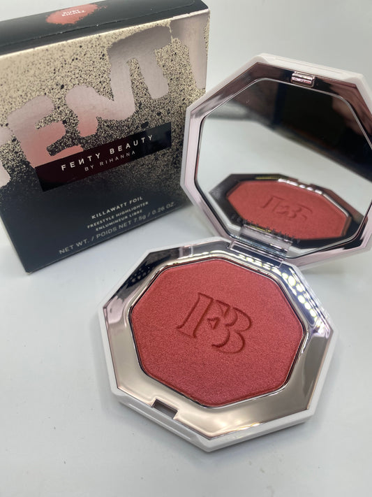 Fenty beauty highlighter