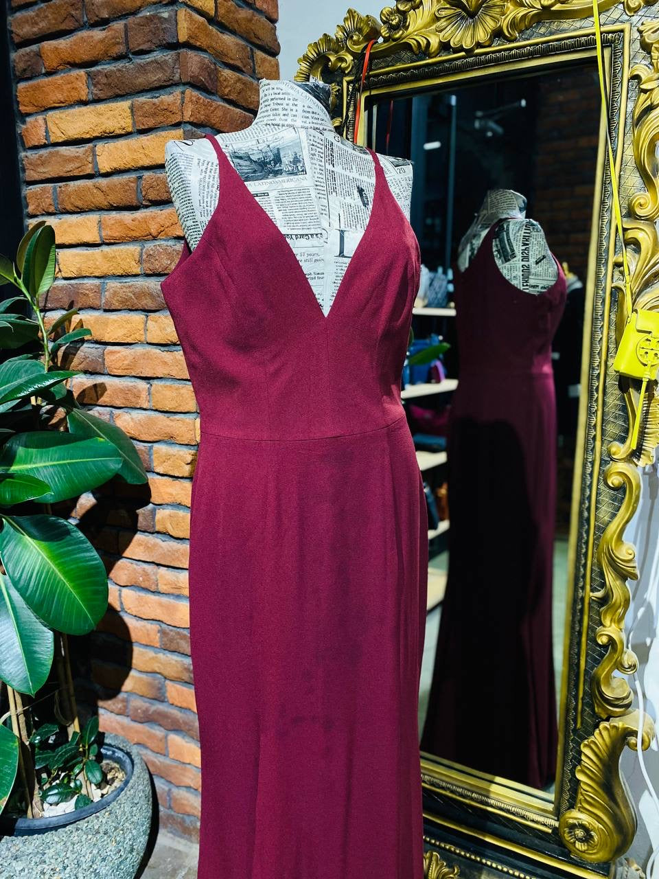 Dress the population size Large