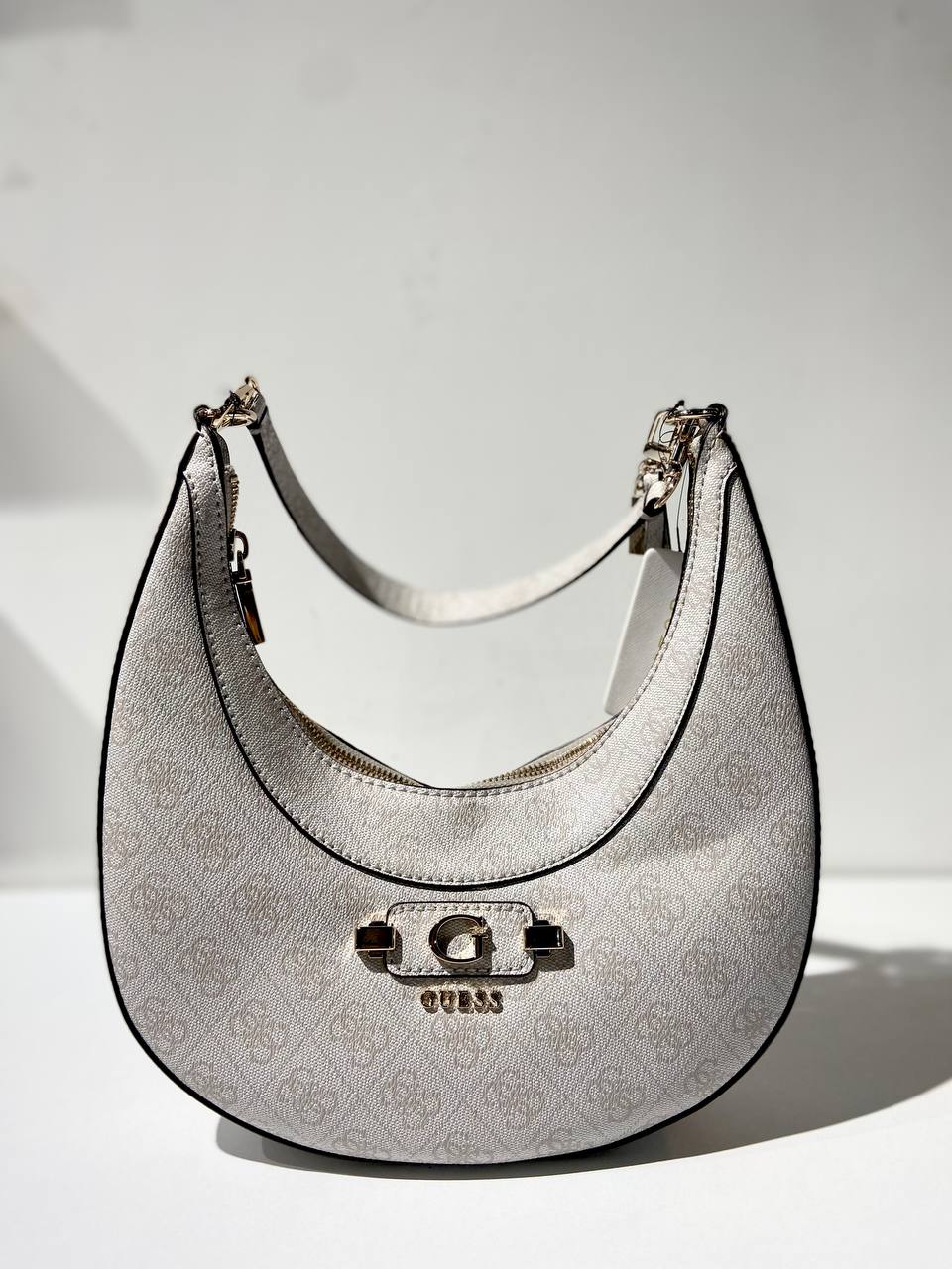 Guess bag