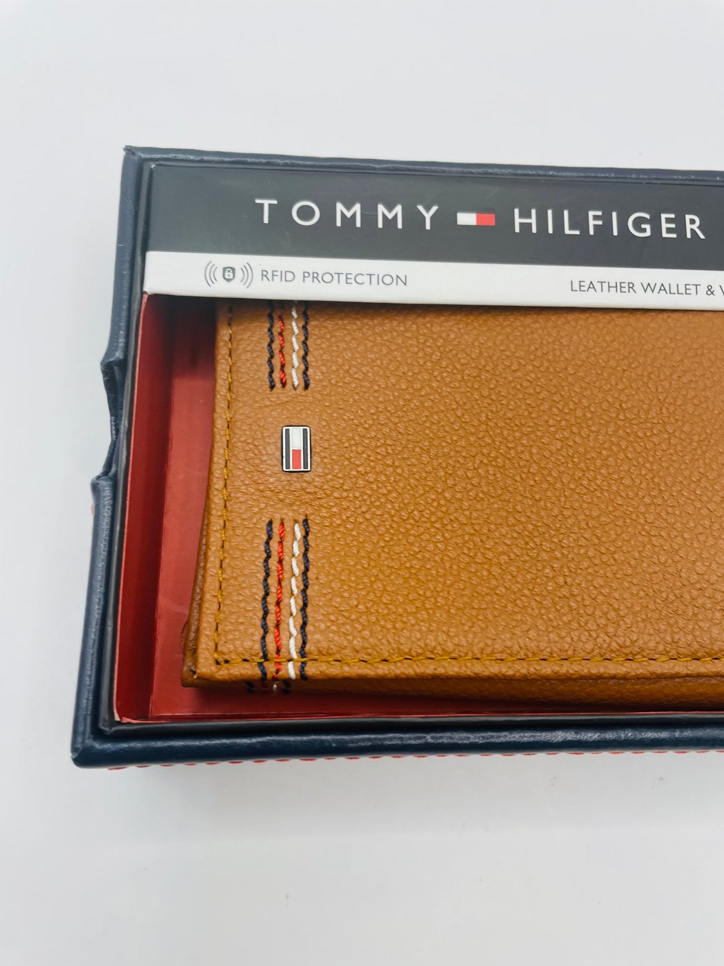 Tommy Hilfiger wallet