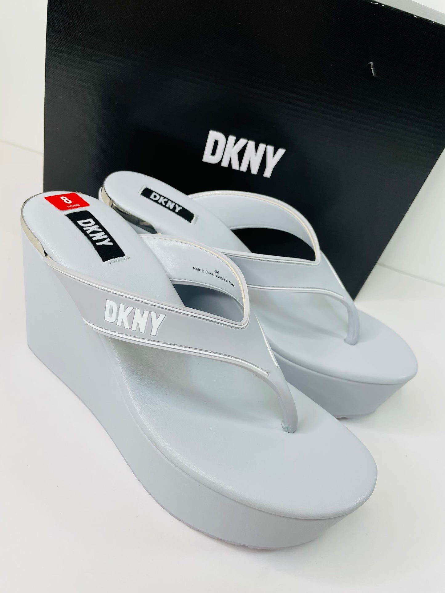 Dkny sandal