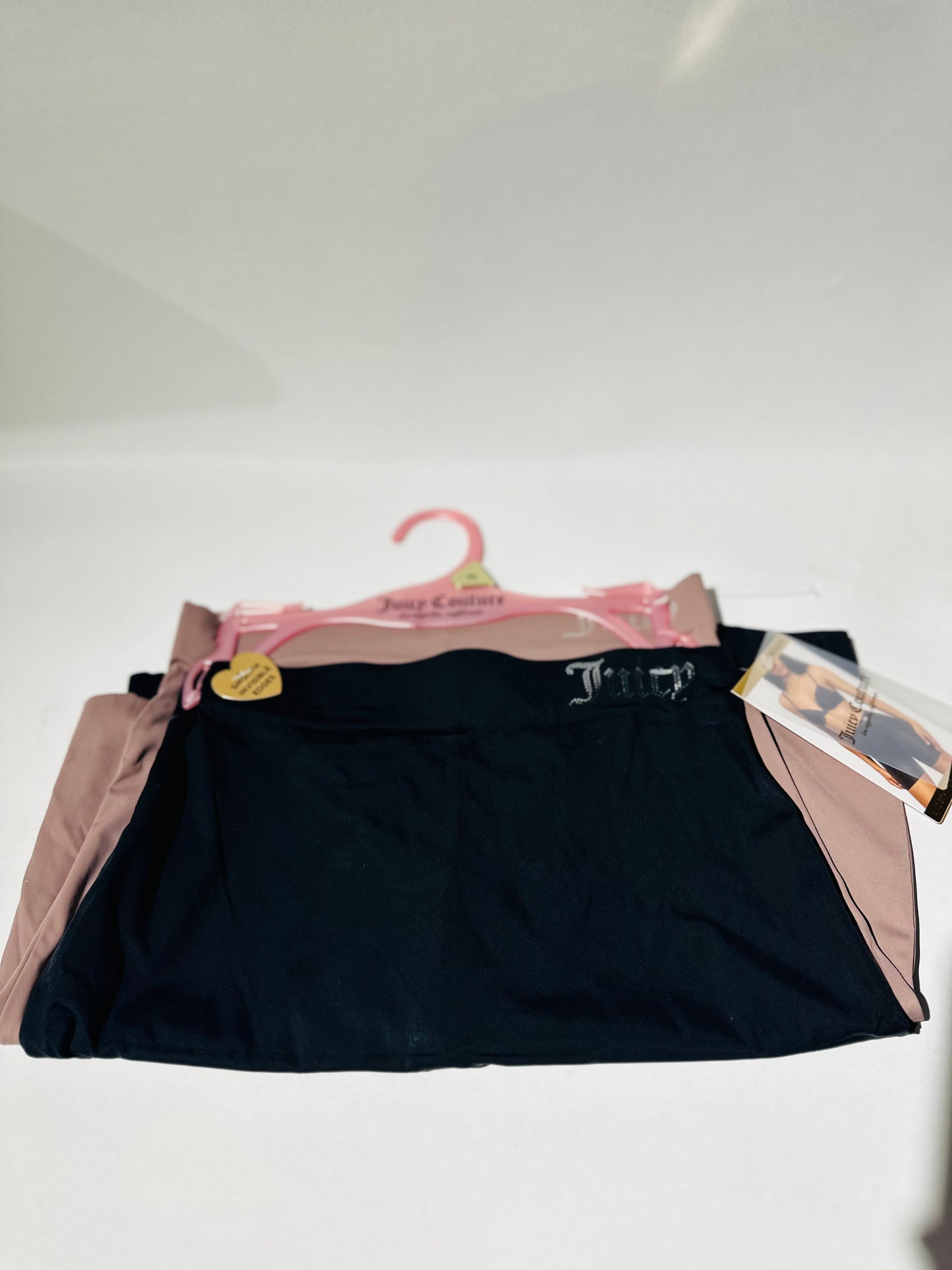 Juice couture  short size medium