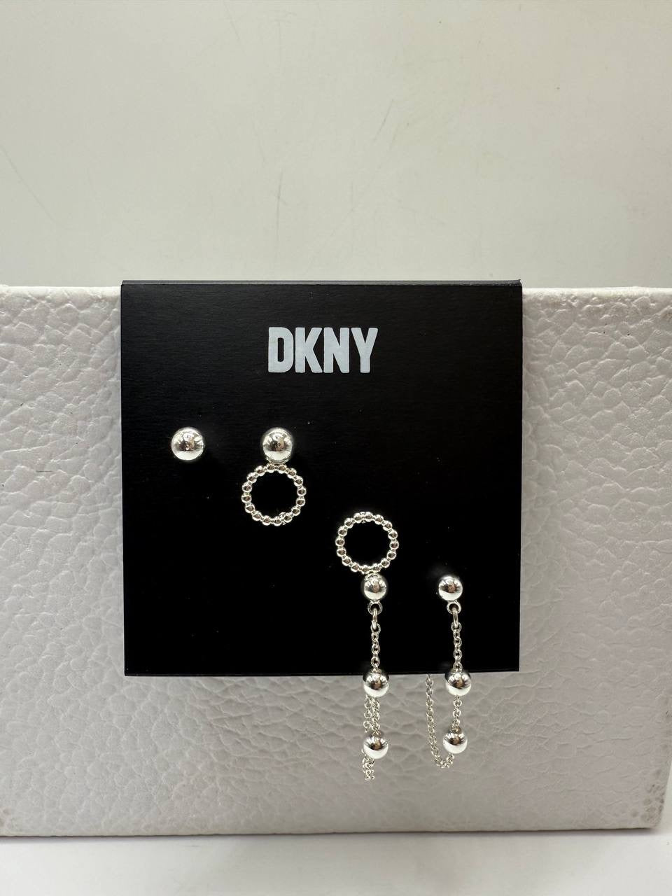 Dkny earings set