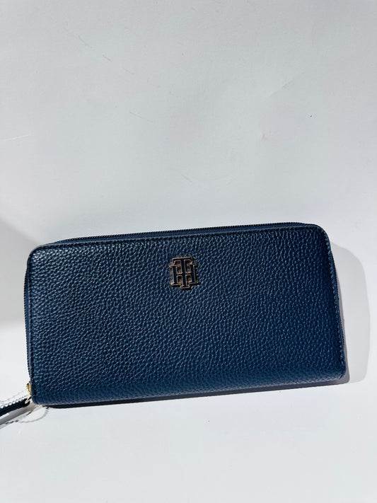 Tommy Hilfiger wallet